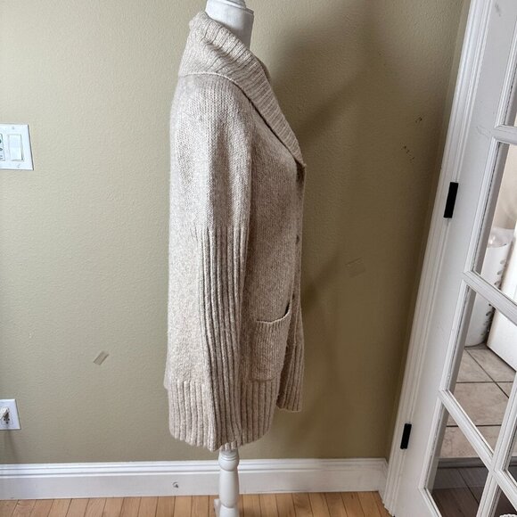 CABI Super Soft Long Line Cardigan Sweater w Pocket Detail Siz Small - Picture 8 of 10